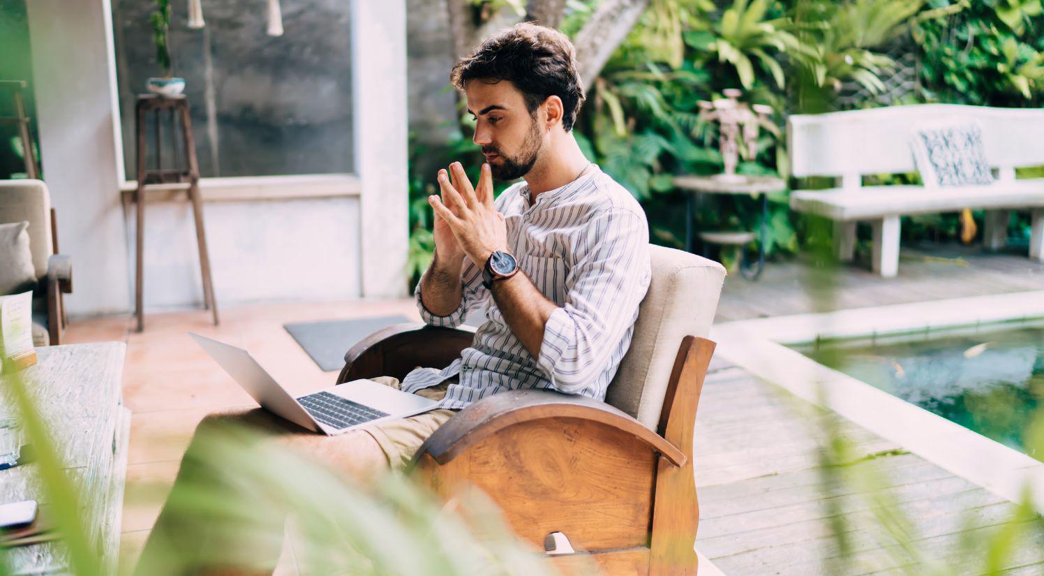 From Remote Employee to Freelancer: 5+1 Essential Tips for a Smooth Transition